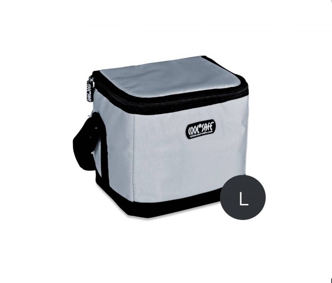 Silberne COOL*SAFE Medikamentenkühltasche mit schwarzem Reißverschluss und Tragegurt, rechts unten mit L-Symbol für die Darstellung der Größe L